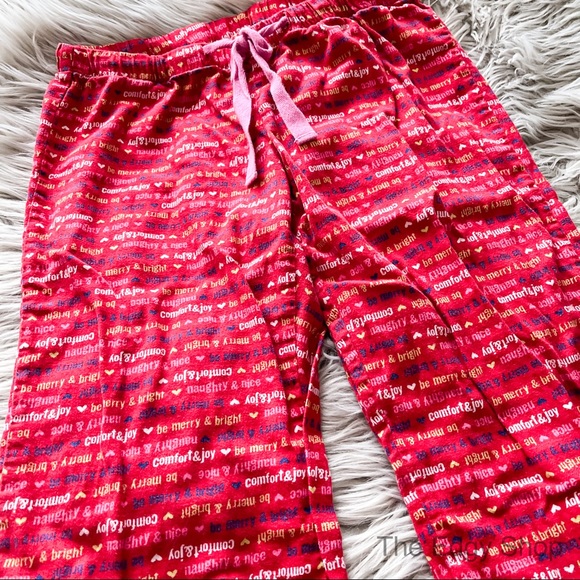 Old Navy | Flannel Holiday Pajamas Sleep Pants - Picture 3 of 5